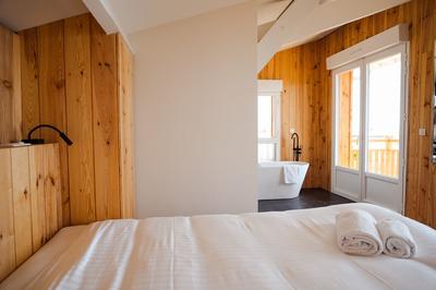 Maison - 240 m² - 10 pièces