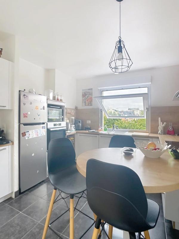 Maison - 142 m² - 7 pièces