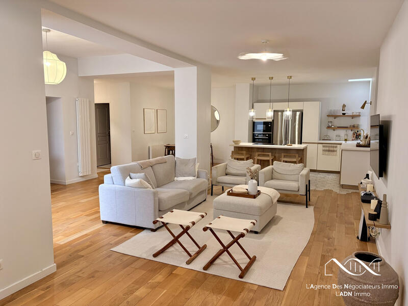 Appartement - 129 m² - 4 pièces