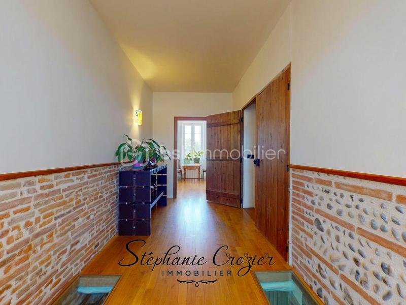 Demeure - 295 m² - 7 pièces