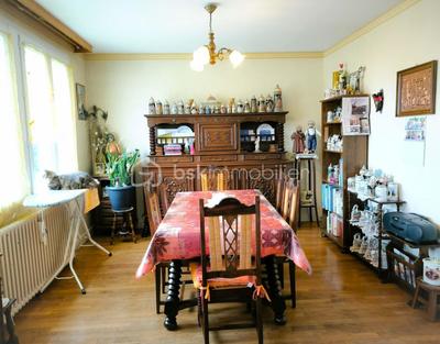 Maison de ville - 82 m² - 5 pièces