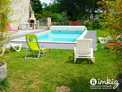 Maison - 304 m² - 10 pièces