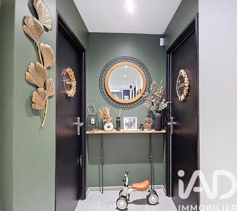 Maison - 98 m² - 4 pièces