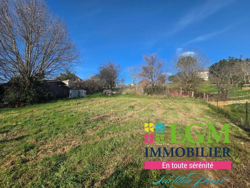 Terrain constructible - 1 706 m²