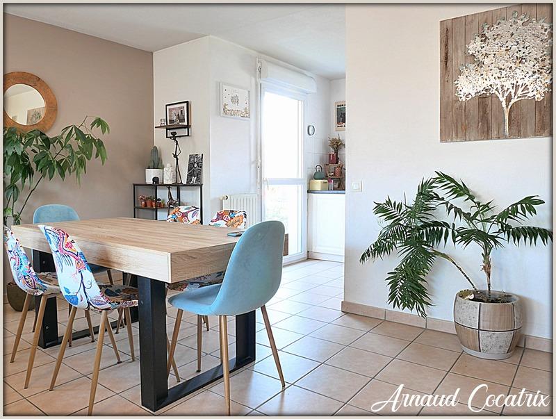 Appartement - 85 m² - 4 pièces