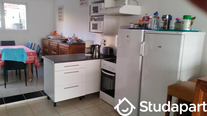 Chambre - 12 m² - 1 pièce