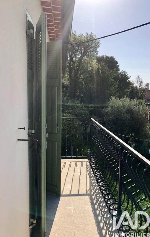 Appartement - 81 m² - 3 pièces