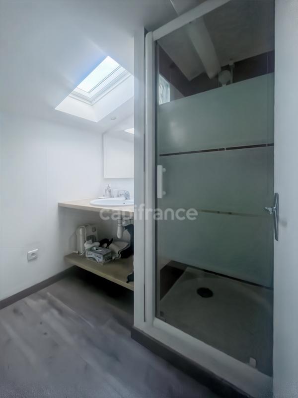 Maison en pierre - 167 m² - 7 pièces