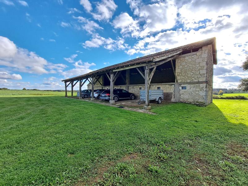 Maison - 295 m² - 7 pièces