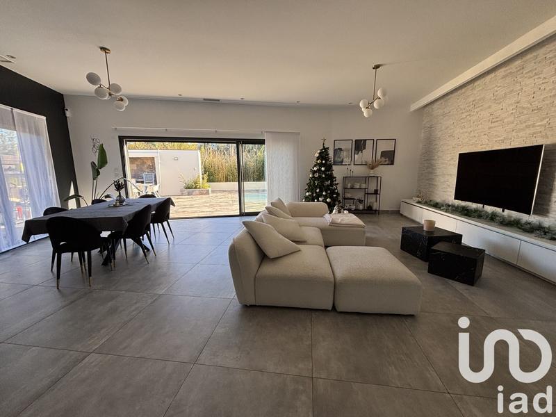 Maison - 158 m² - 5 pièces