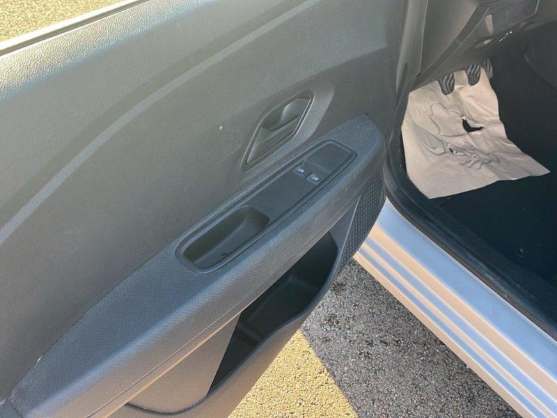 Dacia Sandero SCe 65 Essential