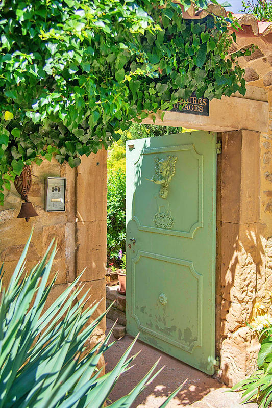 Mas - 668 m² - 27 pièces