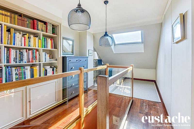 Appartement - 103 m² - 5 pièces