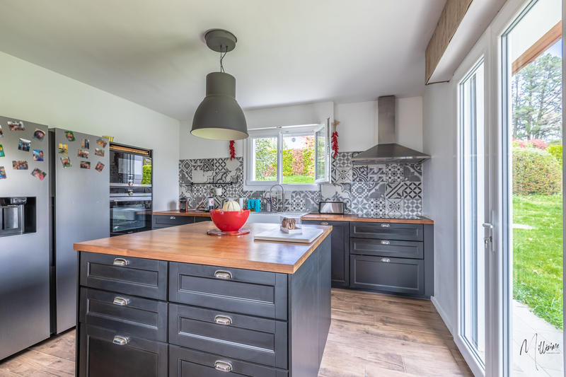 Maison - 150 m² - 6 pièces