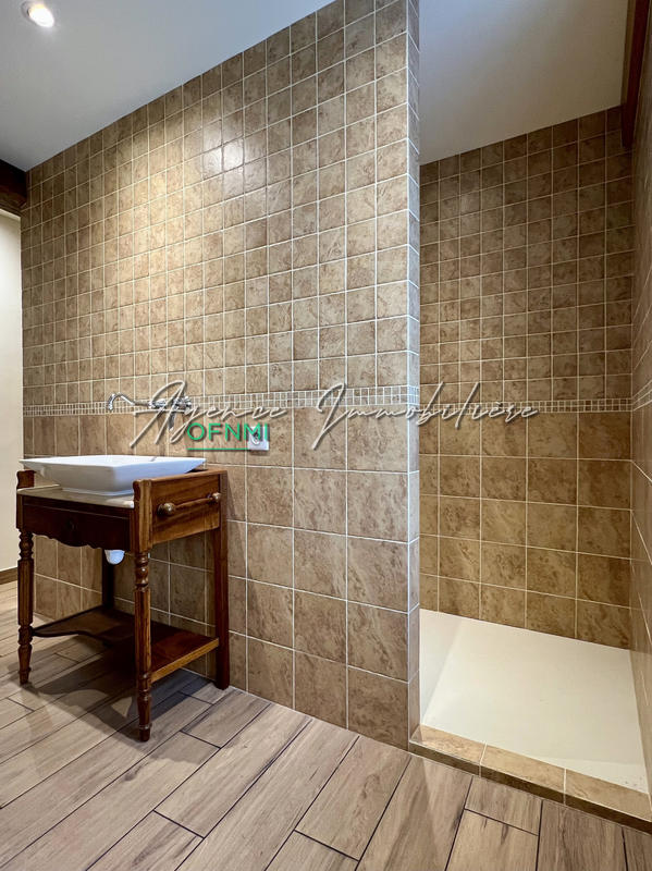 Maison - 146 m² - 6 pièces