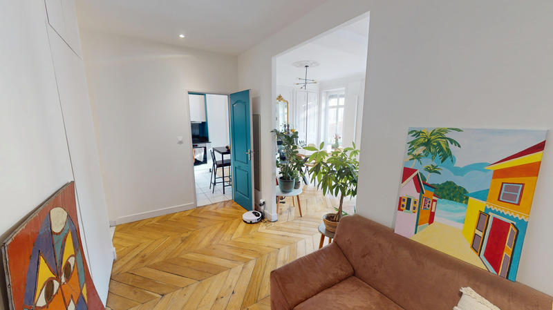 Appartement - 82 m² - 3 pièces