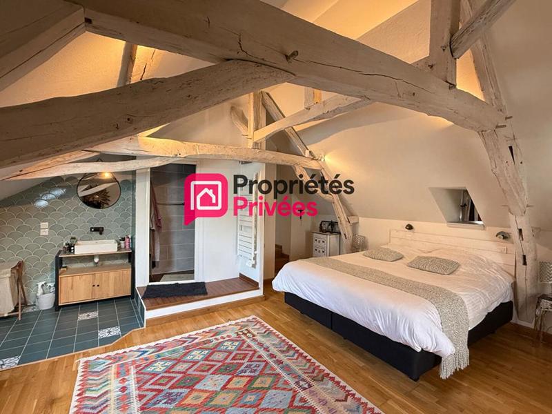 Maison - 274 m² - 12 pièces