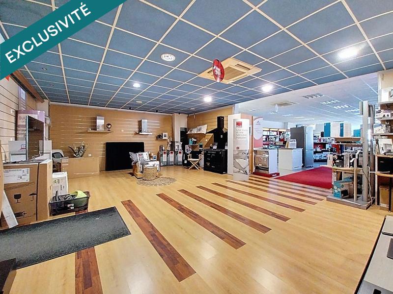 Local commercial - 750 m² - 3 pièces