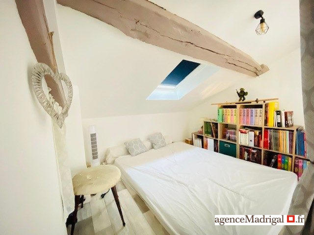 Appartement - 79 m² - 4 pièces