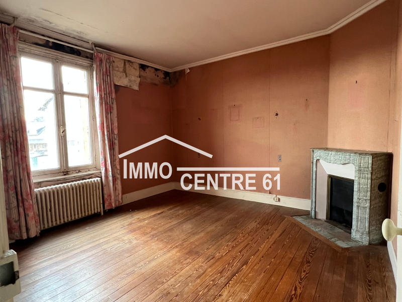 Maison - 200 m² - 9 pièces