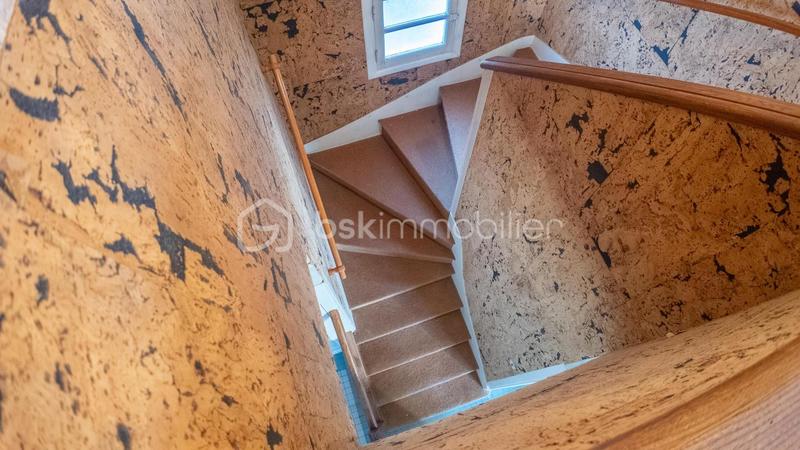 Maison traditionnelle - 78 m² - 4 pièces