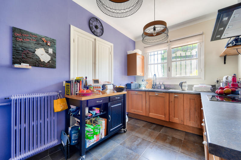 Maison - 170 m² - 7 pièces