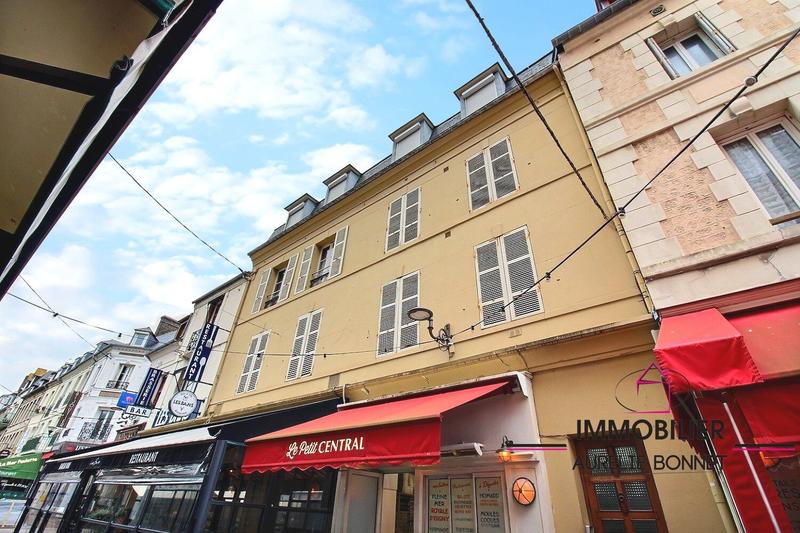 Appartement - 74 m² - 5 pièces