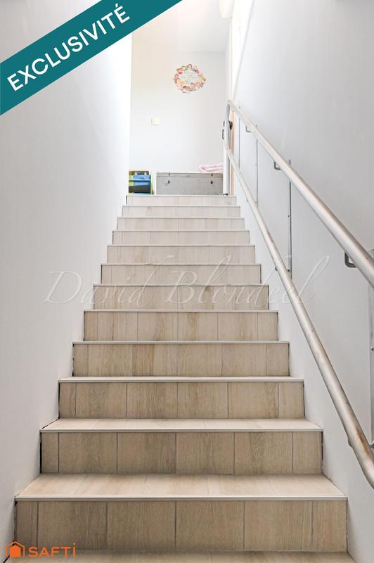 Maison - 167 m² - 7 pièces