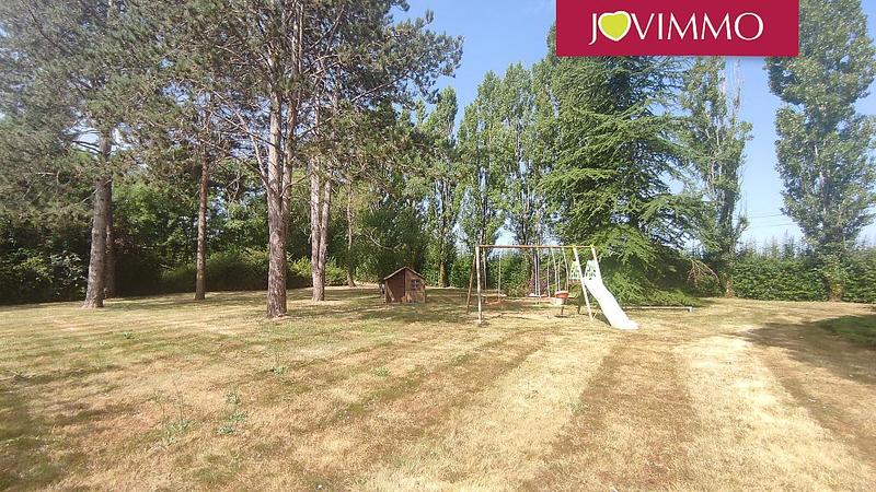 Maison - 180 m² - 7 pièces