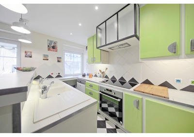 Maison - 141 m² - 5 pièces