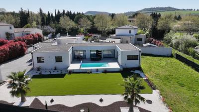 Maison - 164 m² - 7 pièces