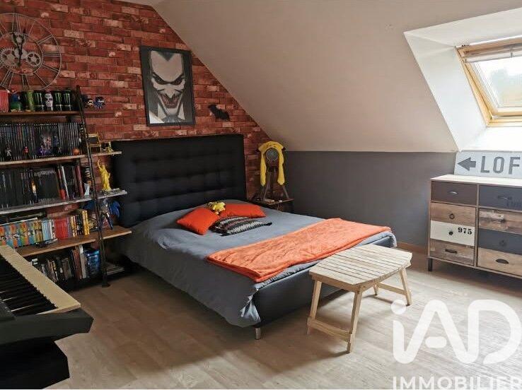 Maison - 220 m² - 5 pièces