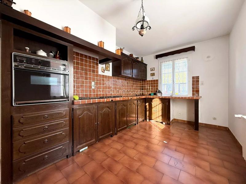 Maison - 179 m² - 6 pièces