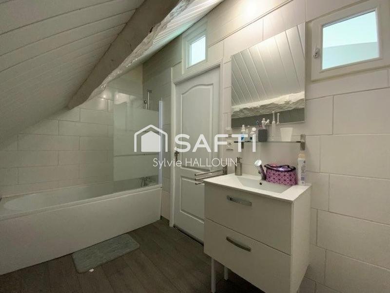 Maison - 151 m² - 6 pièces