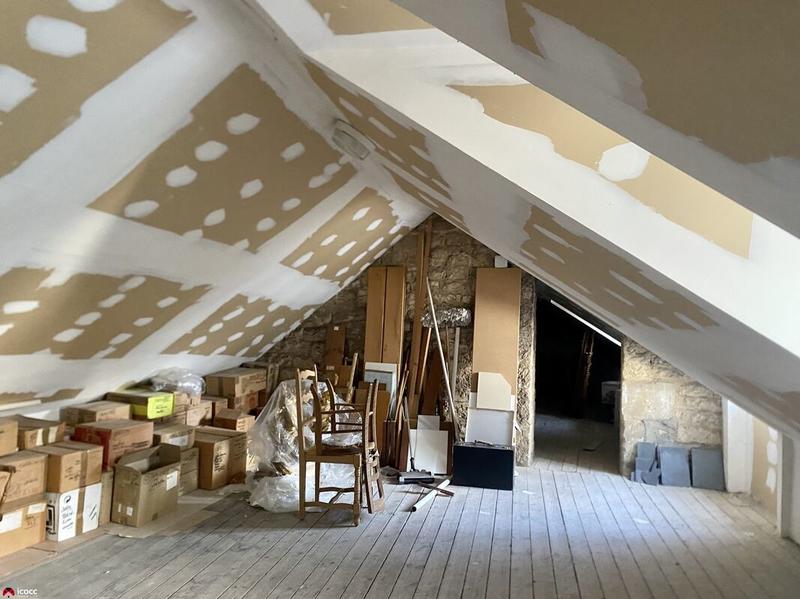 Appartement - 122 m² - 6 pièces