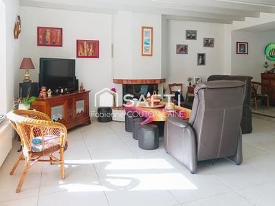 Maison - 190 m² - 9 pièces