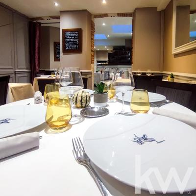 Fonds de commerce - Magasins - 200 m²