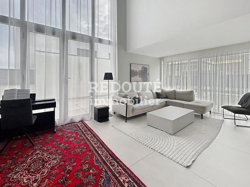 Maison - 187 m² - 7 pièces