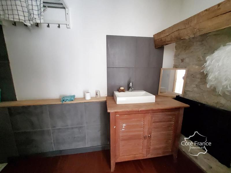 Maison de village - 90 m² - 3 pièces