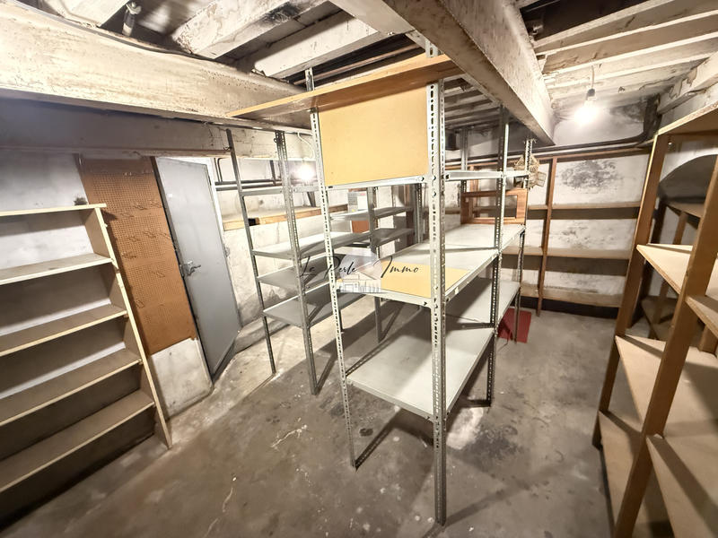 Local commercial - 105 m²