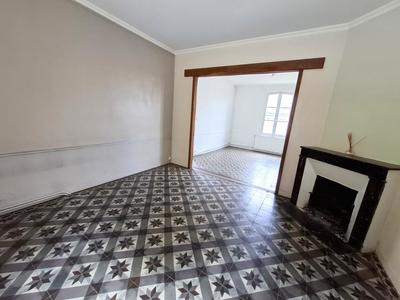 Maison - 85 m² - 4 pièces