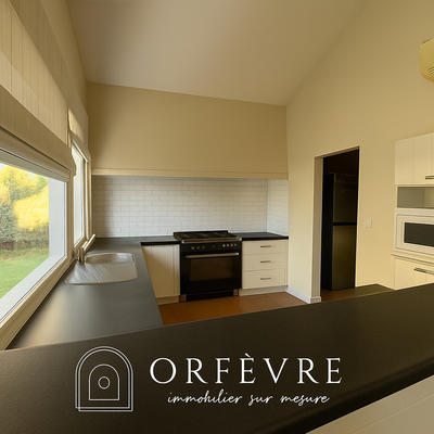 Maison - 140 m² - 5 pièces