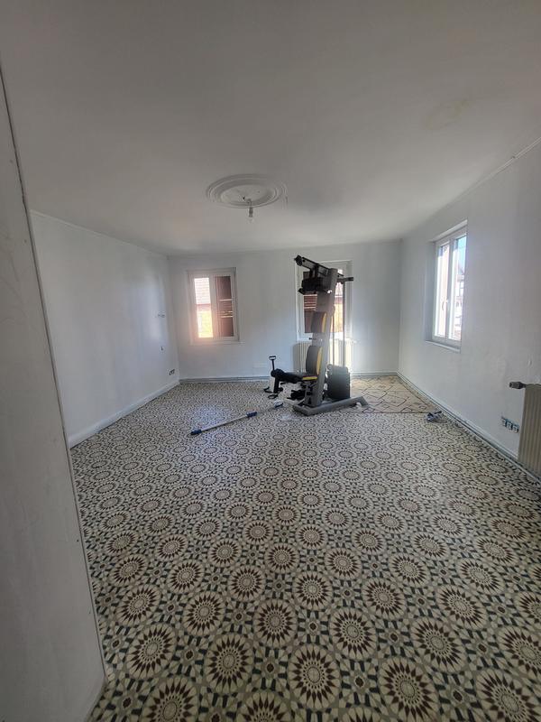 Maison ancienne - 185 m² - 6 pièces