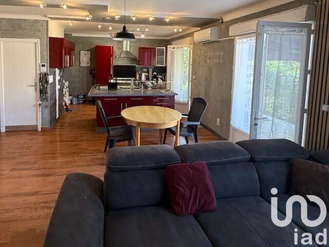 Maison - 111 m² - 4 pièces