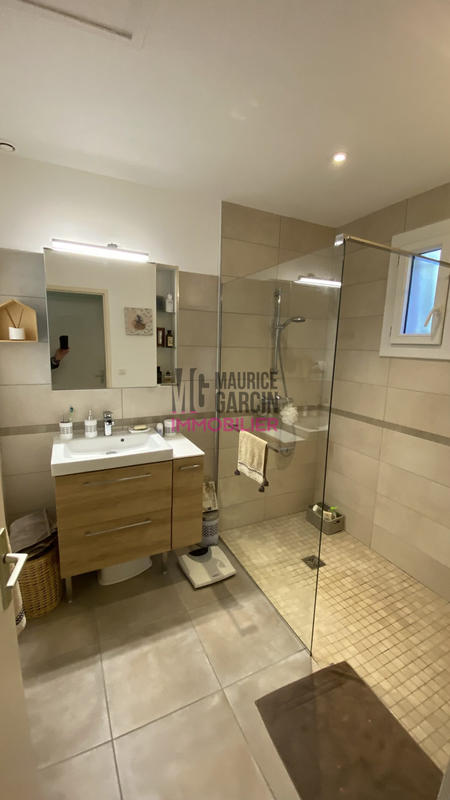 Villa - 95 m² - 5 pièces