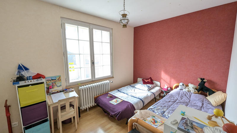 Maison - 169 m² - 7 pièces