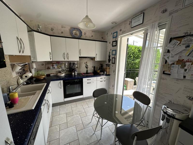 Maison - 186 m² - 6 pièces