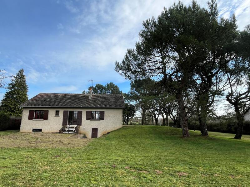 Maison traditionnelle - 118 m² - 6 pièces