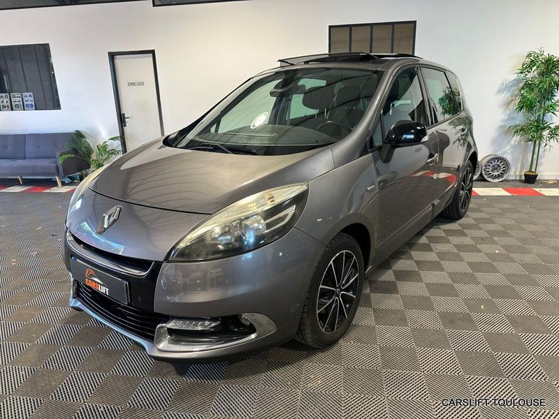 Renault Scénic 3 1.5 DCi 110ch -Bose-Boite Auto-Toit Ouvrant-Garantie 6 Mois-