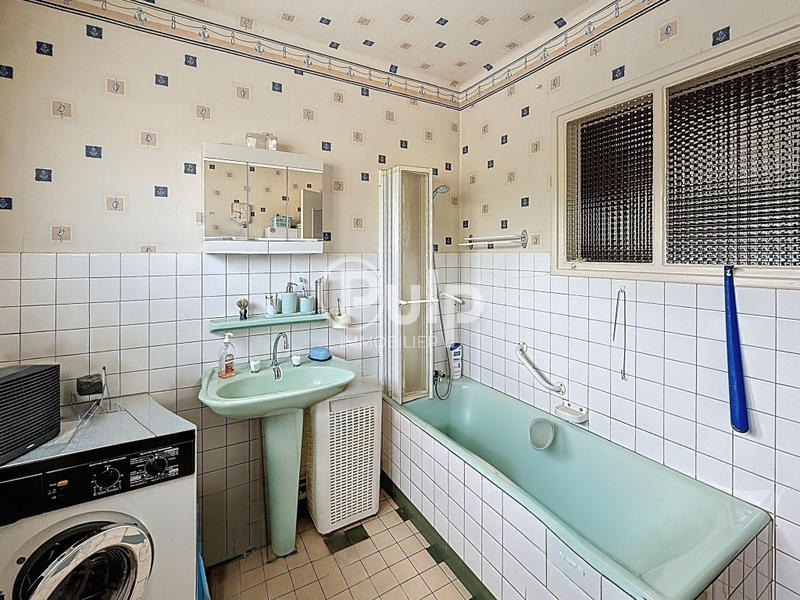 Maison - 108 m² - 8 pièces